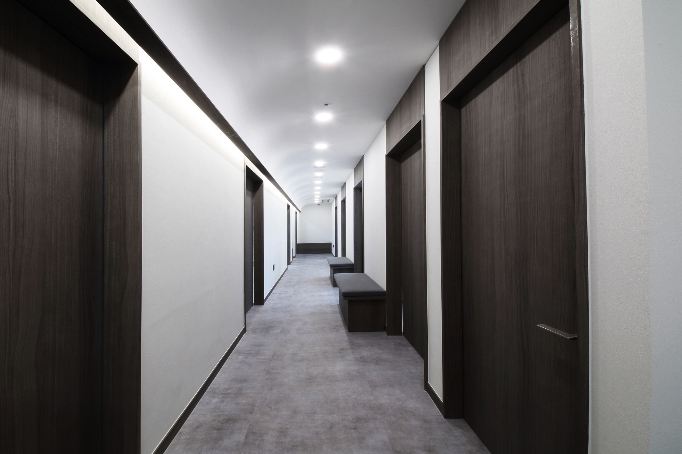 2000769928_YdMJtwR8_b2f604c791f96ff1c2f3269db4d4408973a0ab44.JPG 이미지크게보기