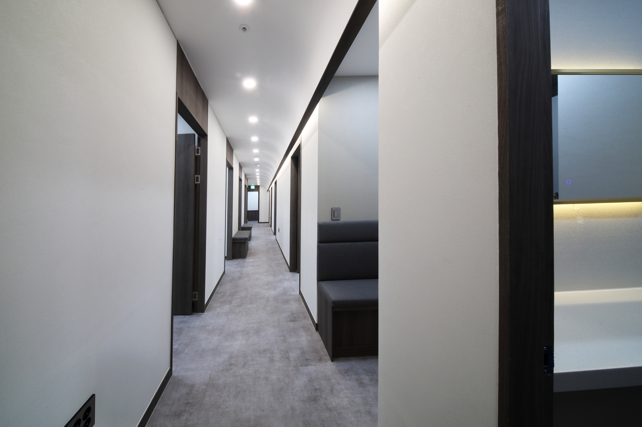 /user/h/hyundaienc/editor/2405/9e9805b4673365caf175460673f4380c_1716273693_282.JPG 이미지크게보기