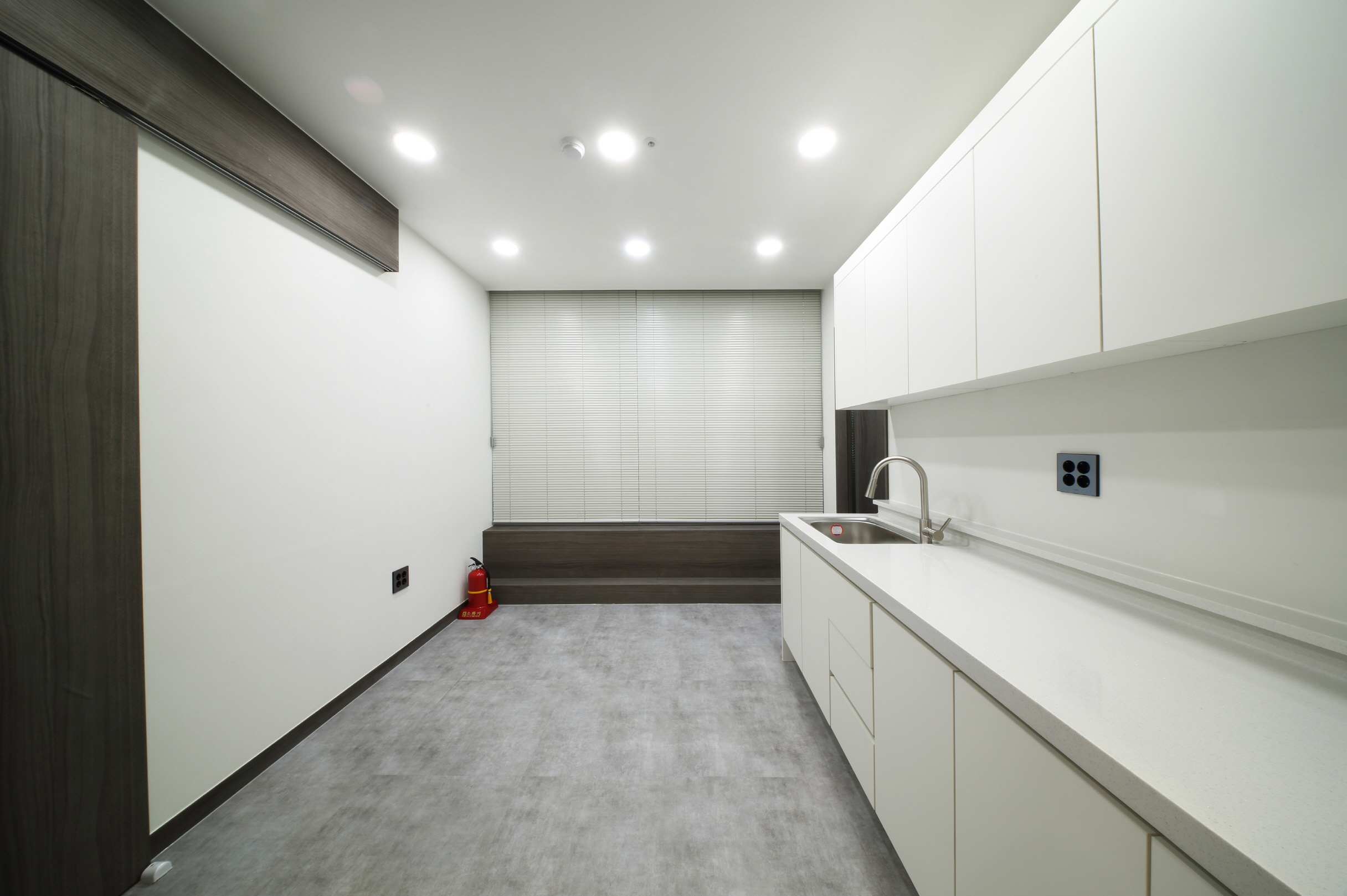 /user/h/hyundaienc/editor/2405/9e9805b4673365caf175460673f4380c_1716273693_7998.JPG 이미지크게보기