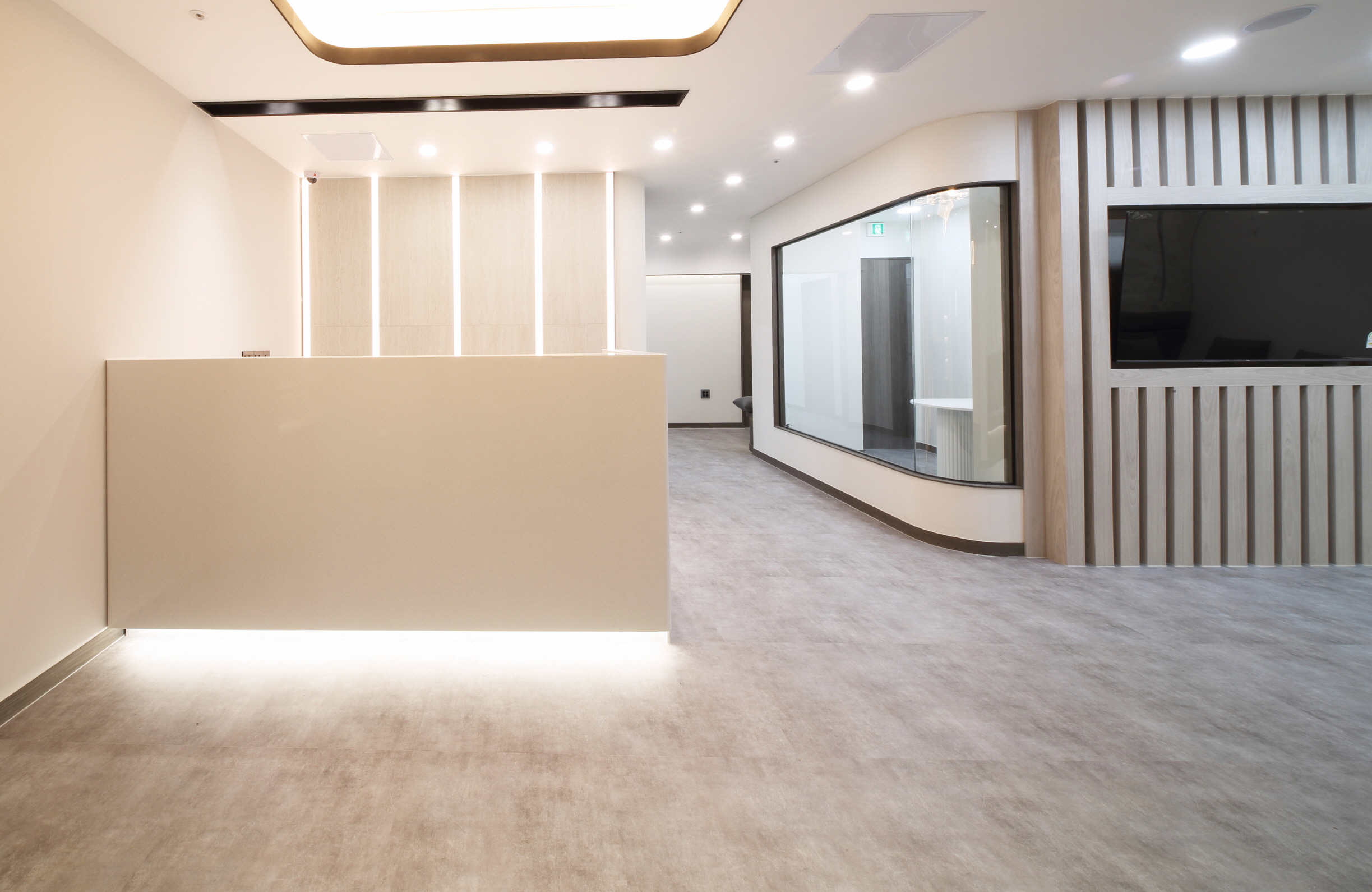 /user/h/hyundaienc/editor/2405/9e9805b4673365caf175460673f4380c_1716273713_8256.JPG 이미지크게보기