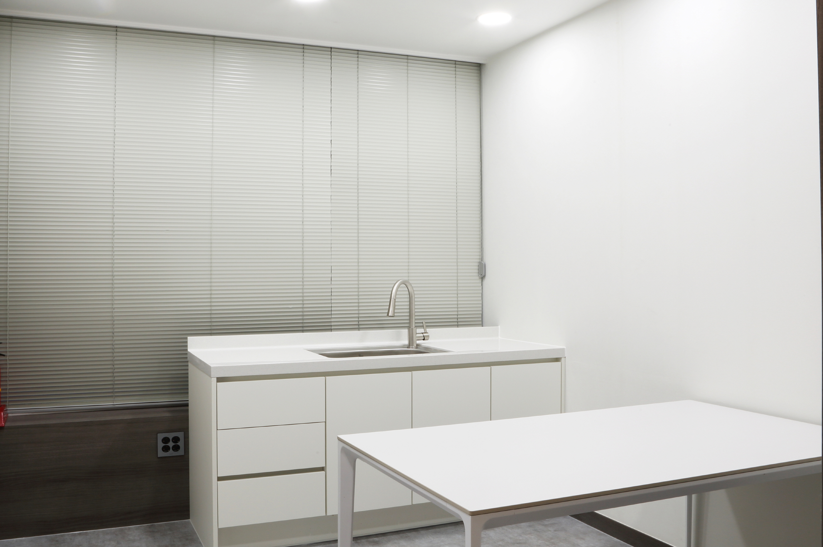 /user/h/hyundaienc/editor/2405/9e9805b4673365caf175460673f4380c_1716273724_7767.JPG 이미지크게보기