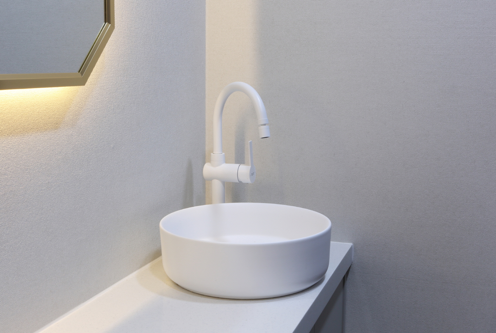 /user/h/hyundaienc/editor/2405/9e9805b4673365caf175460673f4380c_1716273731_2196.JPG 이미지크게보기