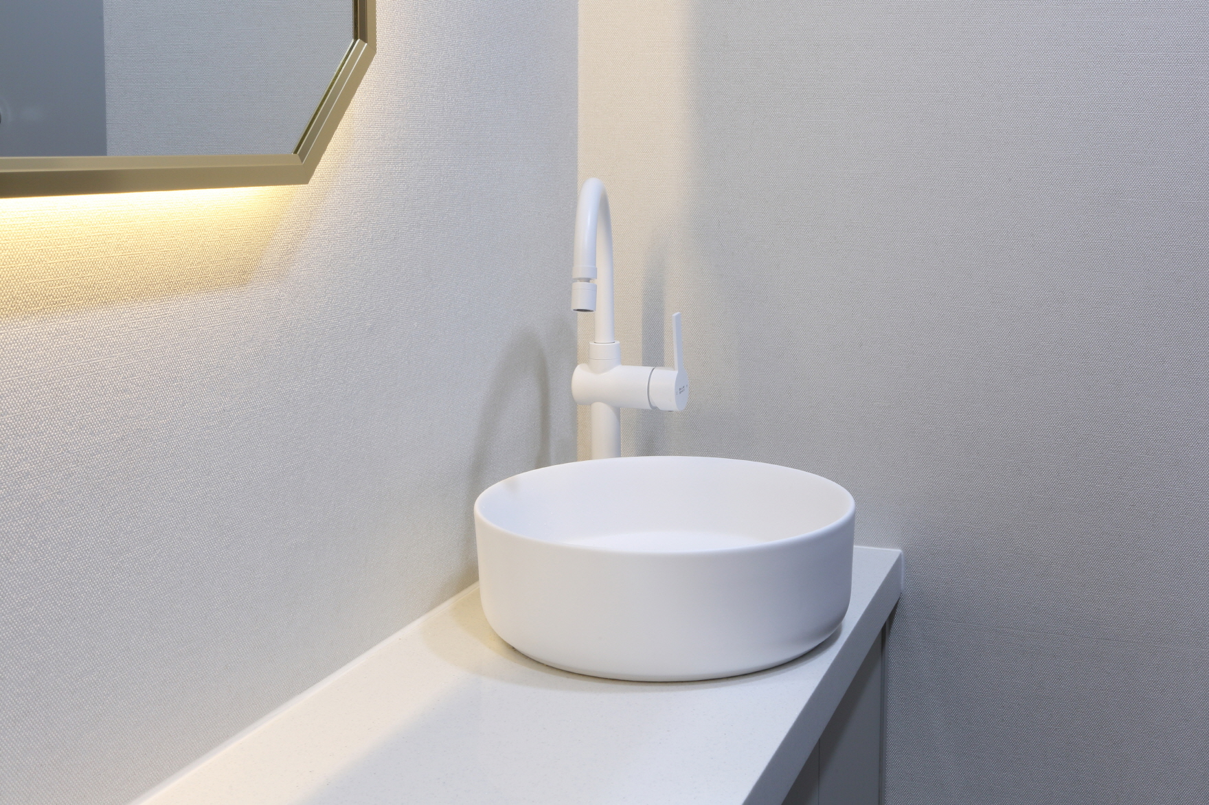 /user/h/hyundaienc/editor/2405/9e9805b4673365caf175460673f4380c_1716273731_5533.JPG 이미지크게보기